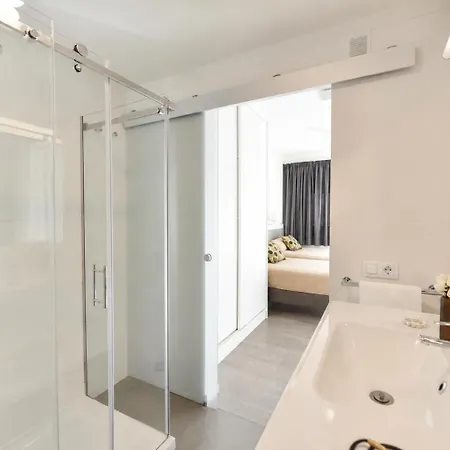 Gran Rapido - Modern 1 Bedroom Very Close To Yumbo דירה